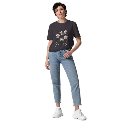 Camiseta sostenible unisex | Flor de Almendro – Diseño Nekolindo
