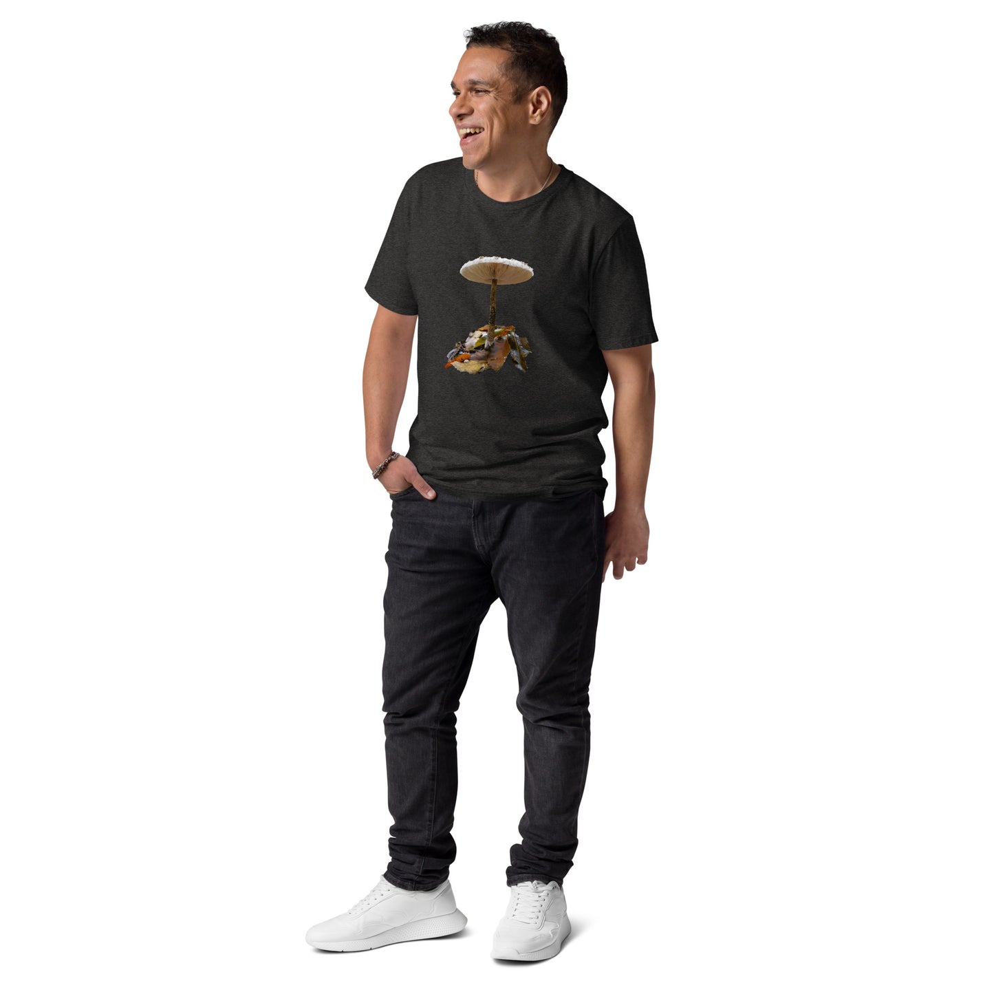 Camiseta sostenible hombre | Nacida entre hojas – Diseño Nekolindo
