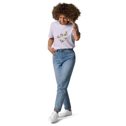 Camiseta sostenible unisex | Flor de Almendro – Diseño Nekolindo