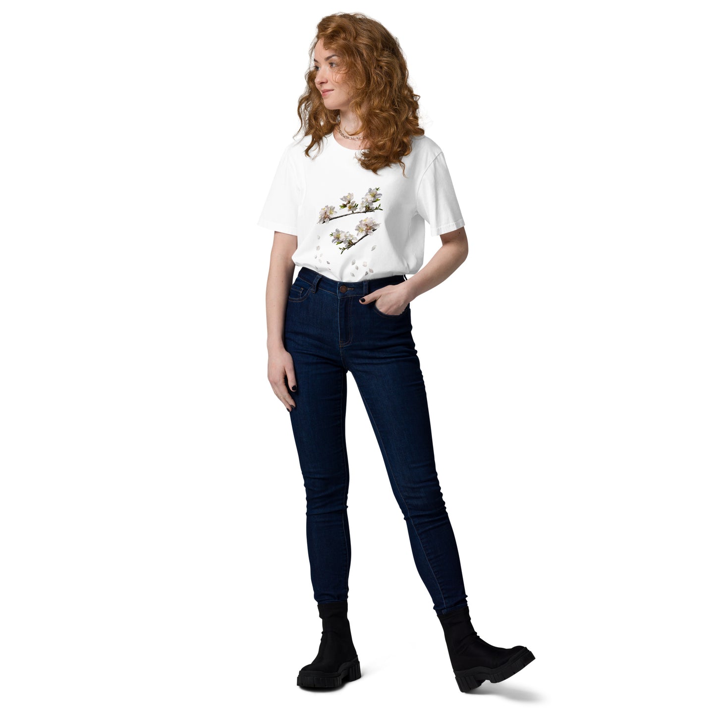 Camiseta sostenible unisex | Flor de Almendro – Diseño Nekolindo